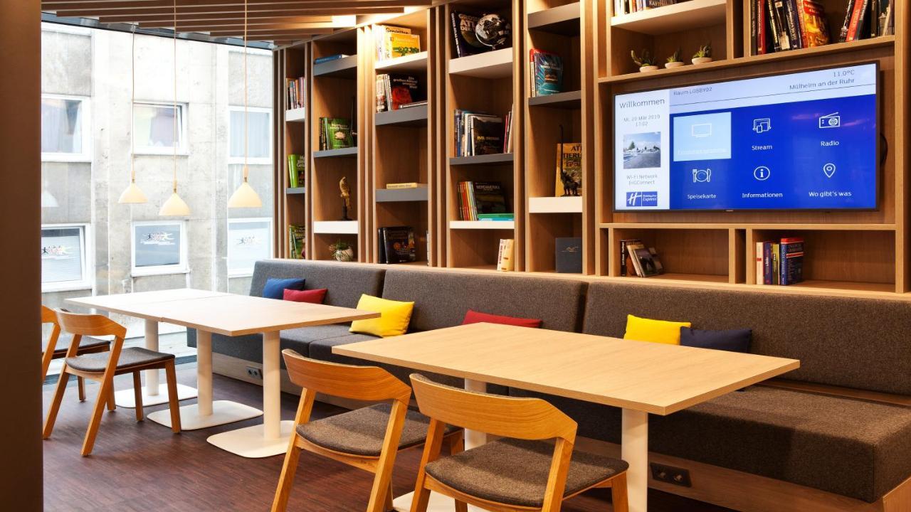 Holiday Inn Express Bochum By Ihg Екстер'єр фото